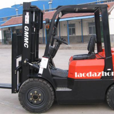 內丘縣3噸-12噸的柴油叉車出租